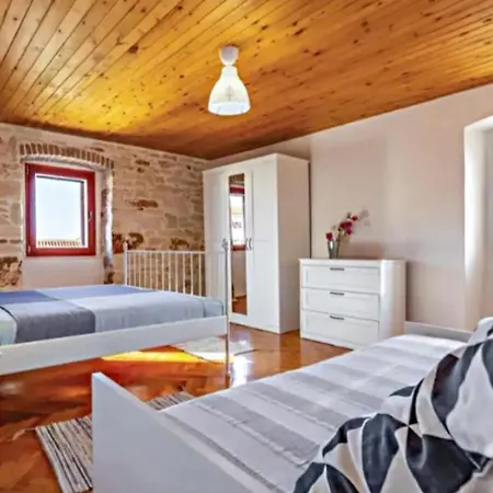 Istrian Stone House With Heated Pool * Pula
