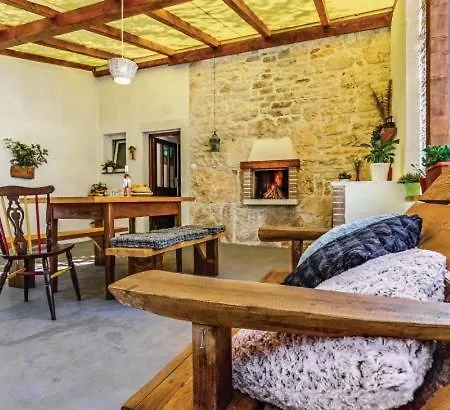 Istrian Stone House With Heated Pool Villa Pula