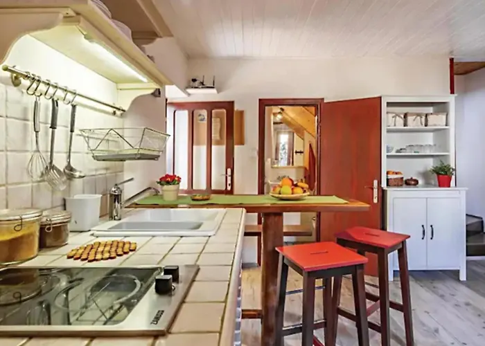 Istrian Stone House With Heated Pool * Pula